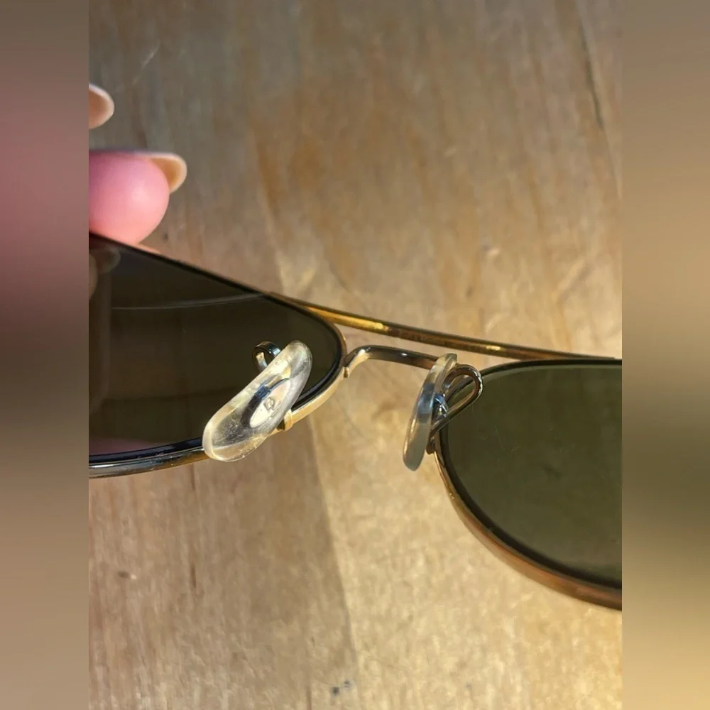 Vintage B & L Ray Ban Gold Aviator Sunglasses -Lenses - w/Case - Excellent